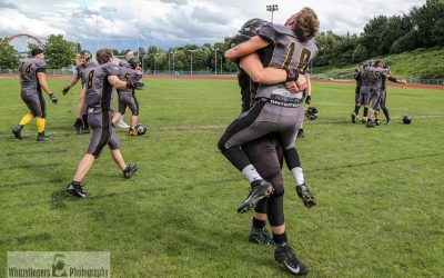 Steelers Defeat Invading Pirates